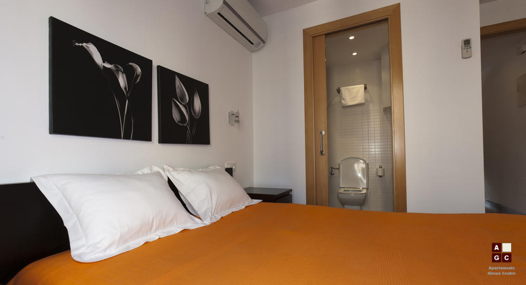 Apartaments Girona Centre Δωμάτιο φωτογραφία