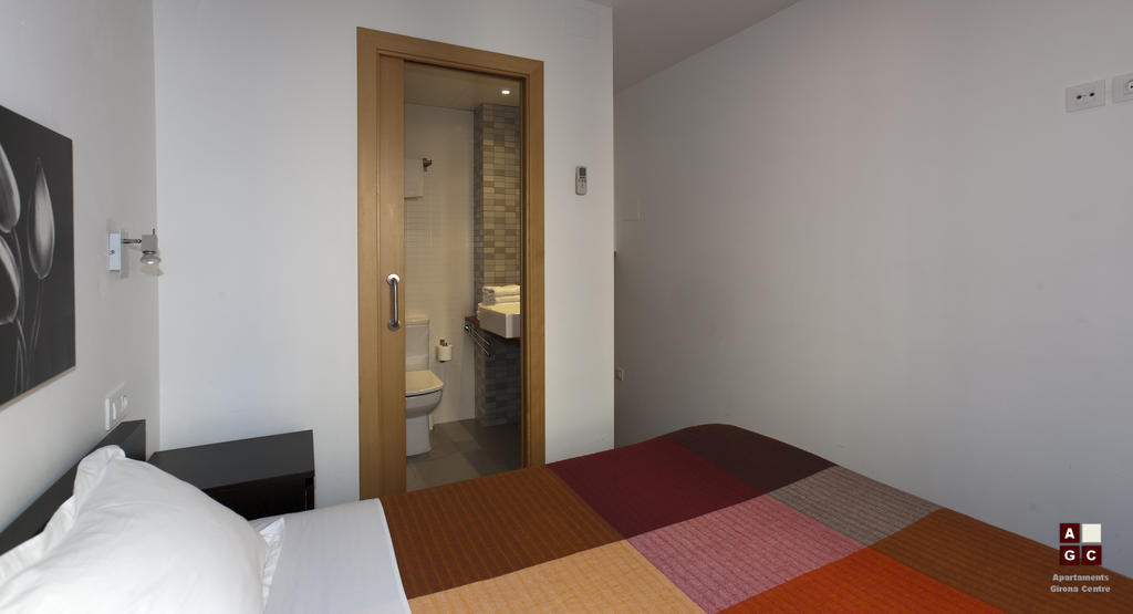 Apartaments Girona Centre Δωμάτιο φωτογραφία